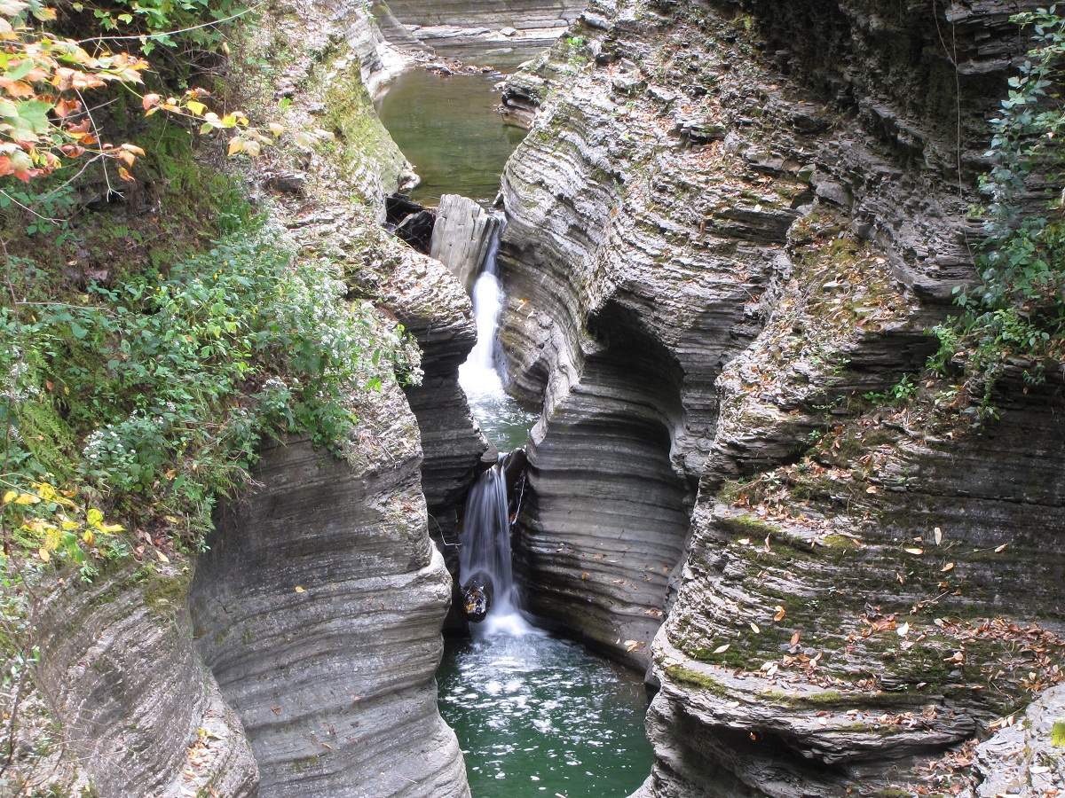  Watkins Glen State Park - Wasser, Schwerkraft, Stein